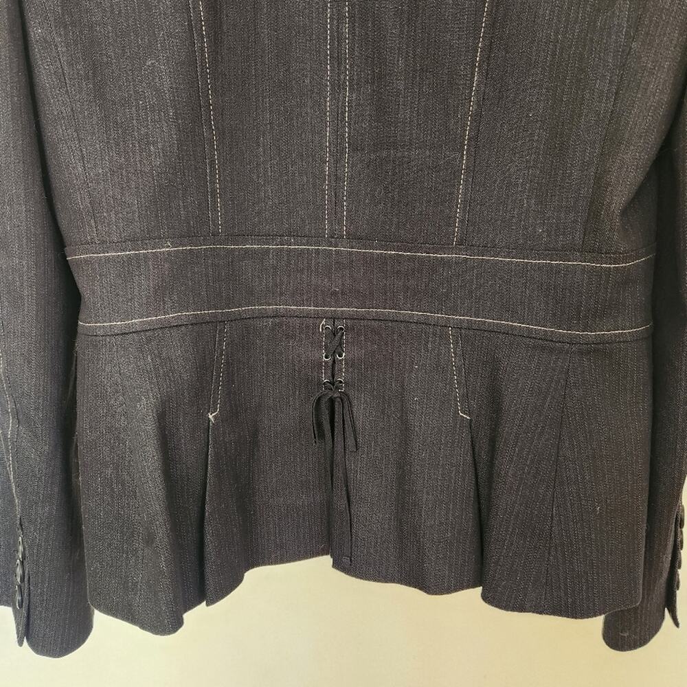 LOFT Ann Taylor Black Striped Blazer - White Contrast Stitch - Lace-Up Back - 10 - Picture 8 of 13